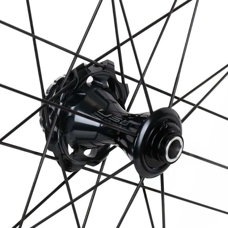 Campagnolo Bora WTO 33 DB Laufradsatz - 28" | Carbon | 2-Way Fit | AFS - 12x100mm | 12x142mm - ED | Dark Shimano 10/11/12-fach VR + HR