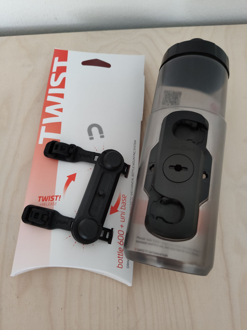 Fidlock Bottle Twist Set Trinkflasche 600 ml + Uni Base Halterung - transparent schwarz